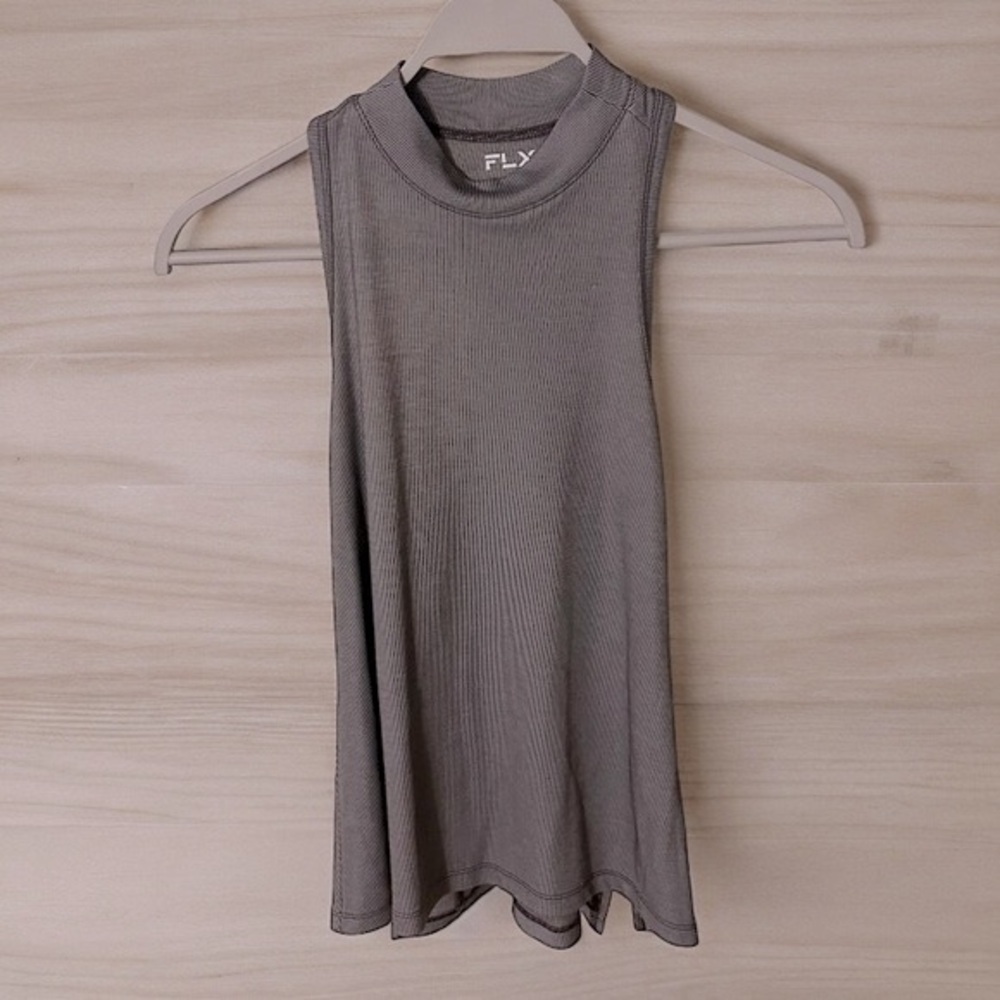 FLX URBAN Activewear Top | SIZE XS